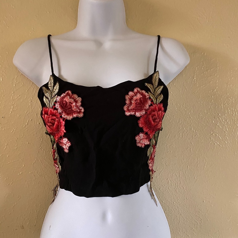 Crop top